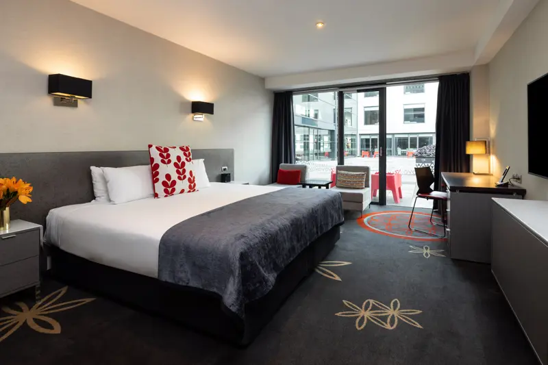 Premium Courtyard Room